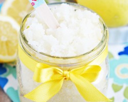 homemade lemon sugar scrub