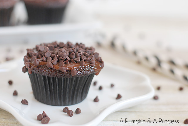 Triple Chocolate Cupcakes with Ganache frosting recipe