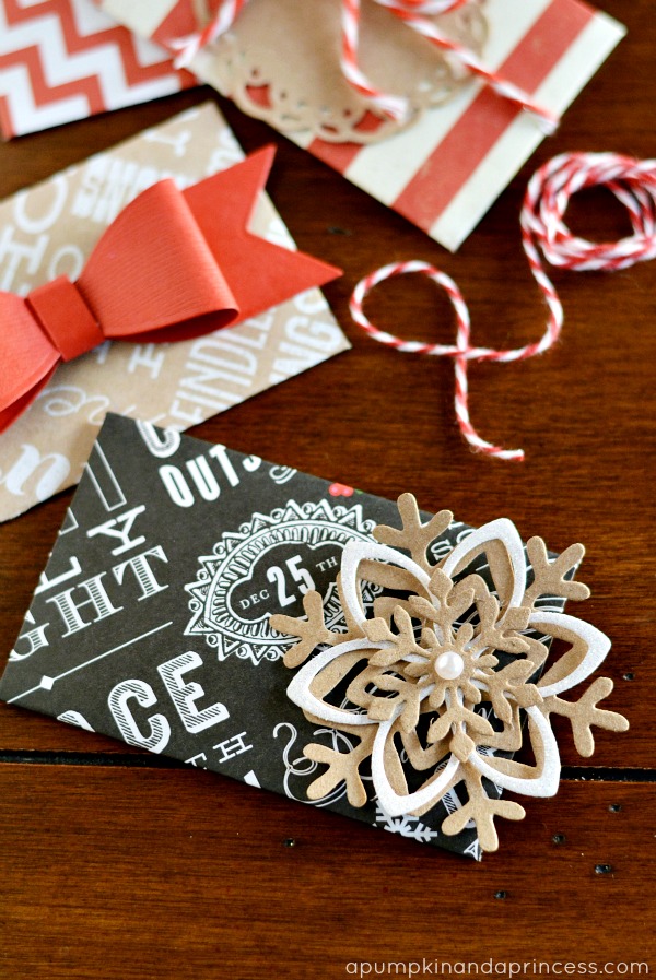 DIY Christmas gift card envelopes