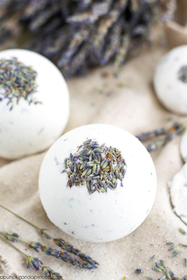 Lavender Bath Bomb Recipe