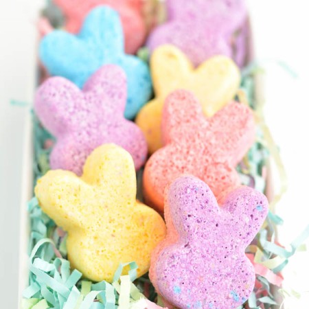 How to make Easter Bunny Bath Bombs
