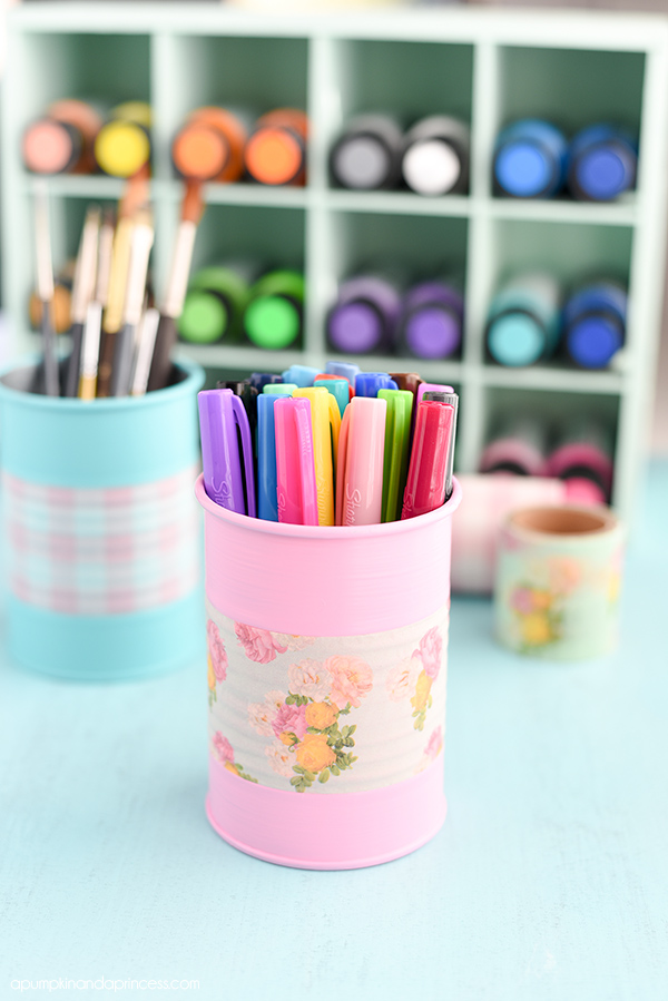 DIY Tin Can Organizers - keep supplies organized with these beautiful painted tin cans.
