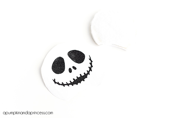 DIY No-Sew Jack Skellington Mouse Ears – easy tutorial and template to make your own mouse ears!