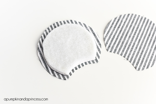 DIY No-Sew Jack Skellington Mouse Ears – easy tutorial and template to make your own mouse ears!