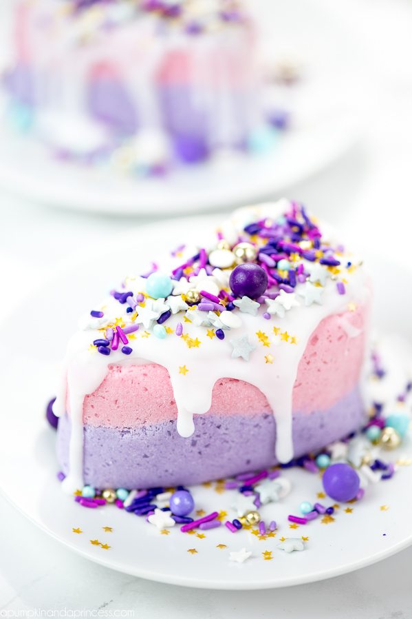 DIY Cake Bath Bomb – how to make cake slice bath bombs with soap icing and sprinkles.