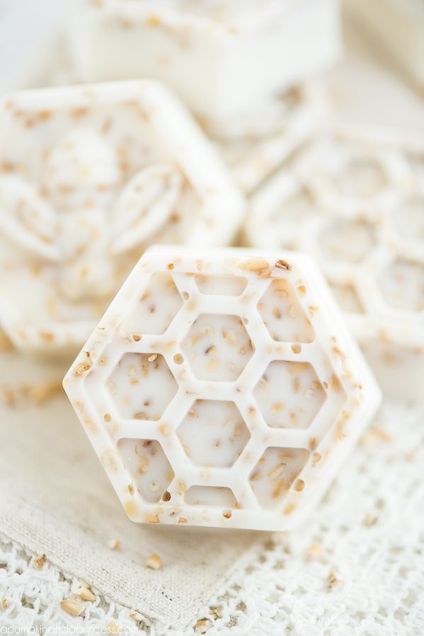Handmade honey & oatmeal soap made with vanilla essential oil in a bee and honeycomb shape.