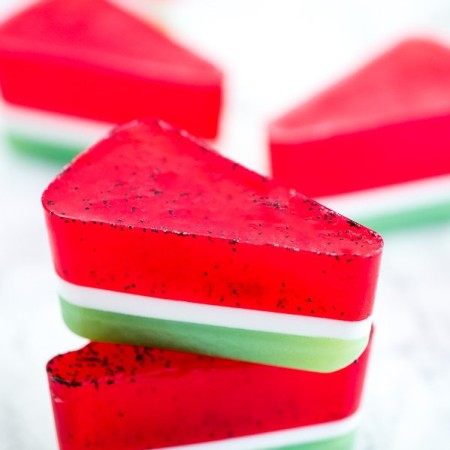 DIY Watermelon Soap – how to make layered watermelon soap just in time for summer!