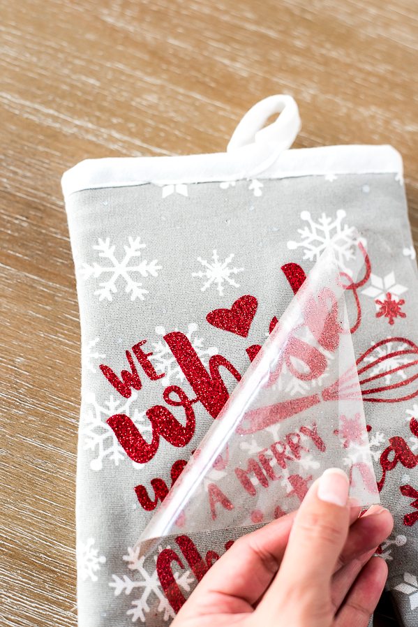 Holiday Baking Oven Mitt Gift – “We Whisk You A Merry Christmas” handmade Christmas oven mitt gift.