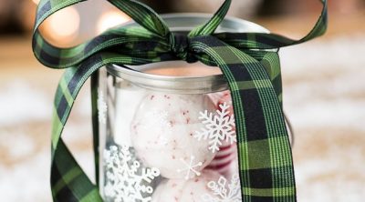 Snowflake Paint Can Pampering Gift – customize handmade gift sets with vinyl snowflakes and clear paint containers.