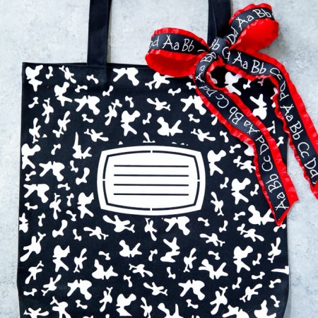 How to make a personalized composition book tote bag #totebag #teacherappreciation