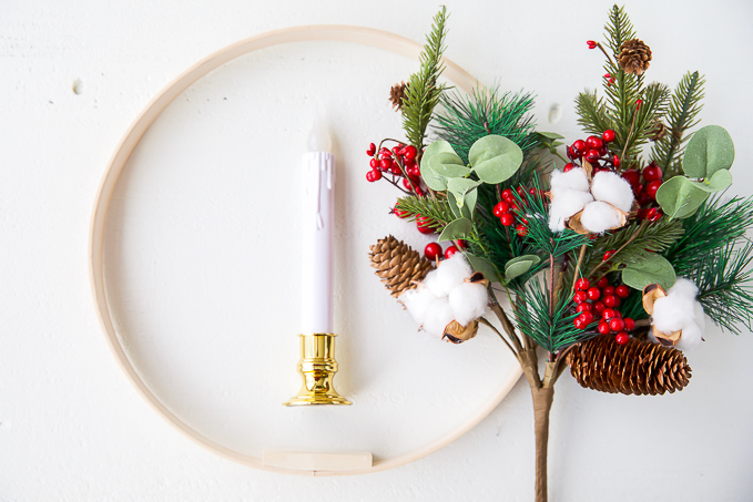 diy Christmas wreath made with an embroidery hoop