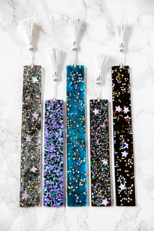 how to make galaxy inspired bookmarks