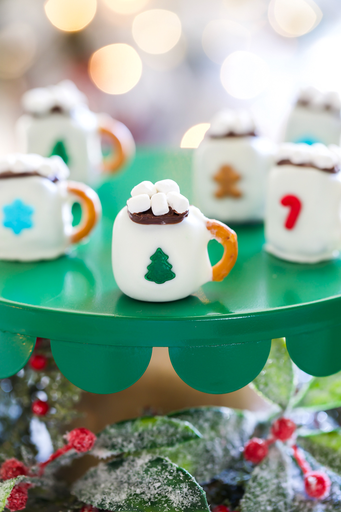 miniature hot cocoa mug OREO ball decorated with sprinkles and marshmallows