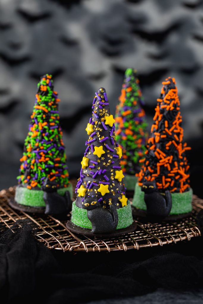 black cat witches hats candy ice cream cones